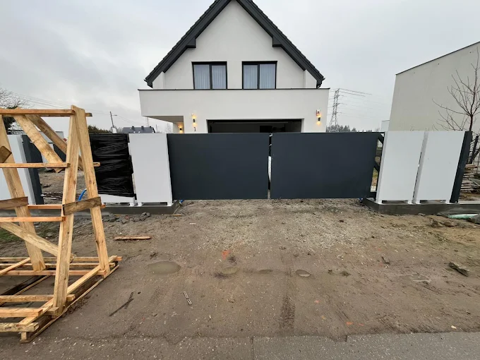 bramy i furtki ogrodzeniowe - realizacja u Klienta